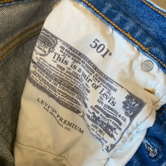 Levi’s Premium 501 Button Fly Straight Leg Jeans - Picture 10 of 12